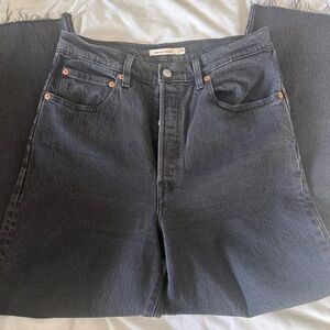 Levi’s Ribcage Straight